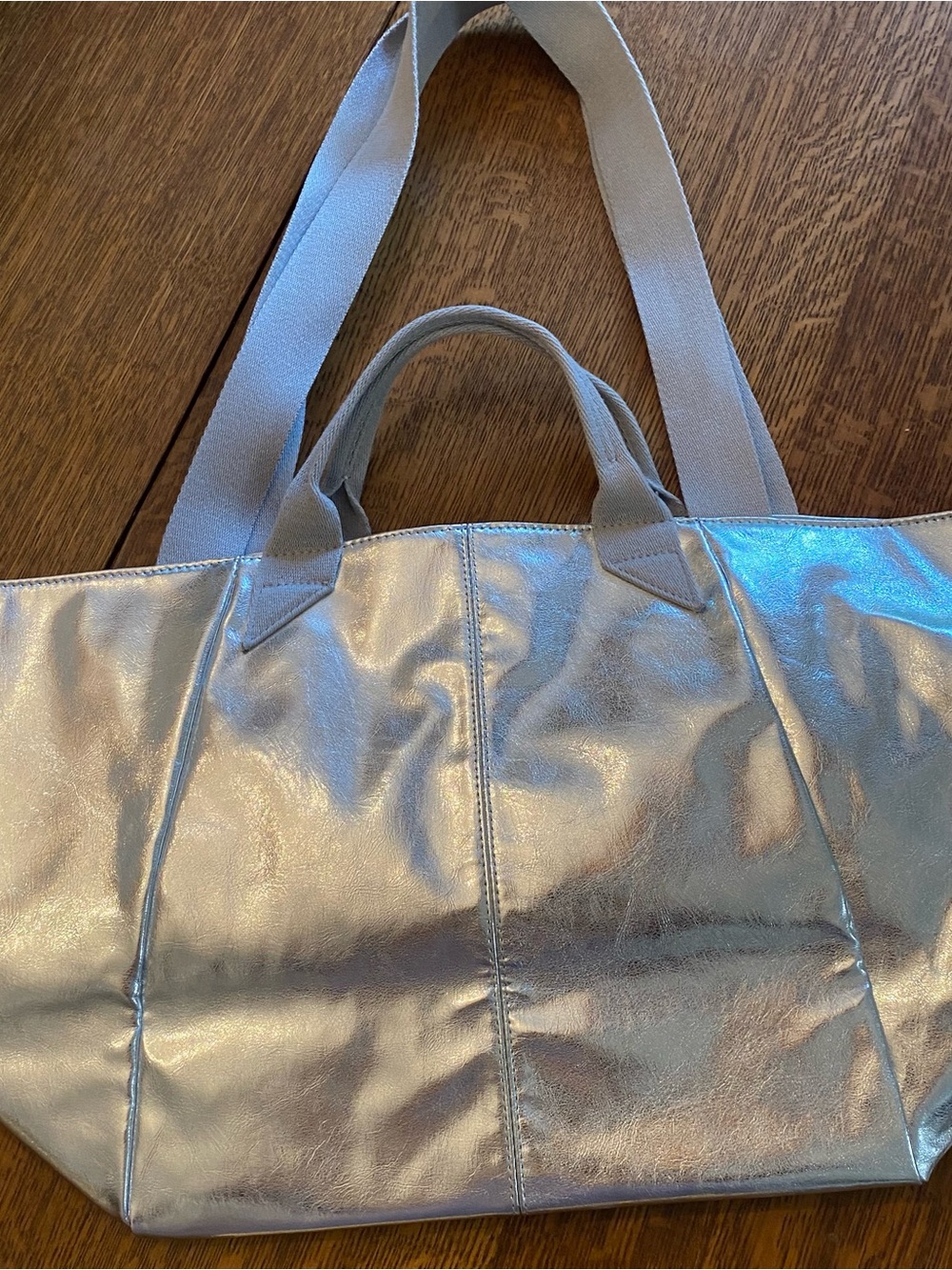 GAP Shiny Silver Metallic Tote with Wide Straps and Handle - Picture 5 of 8